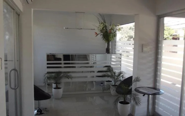 Vitrali Suite