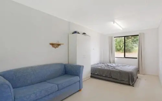 Pet-friendly Beach House @ Kianga