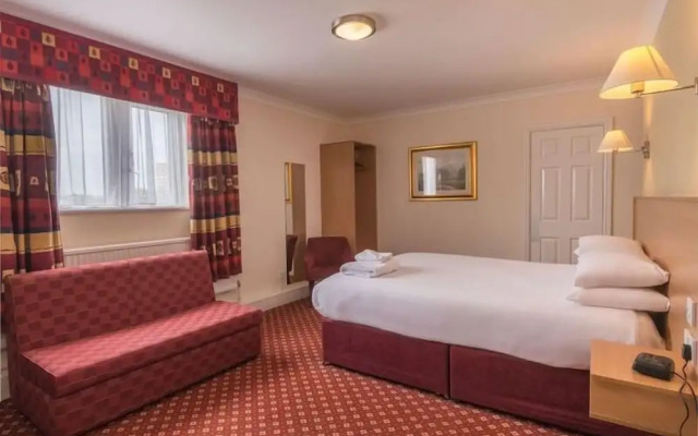 Crewe Arms Hotel