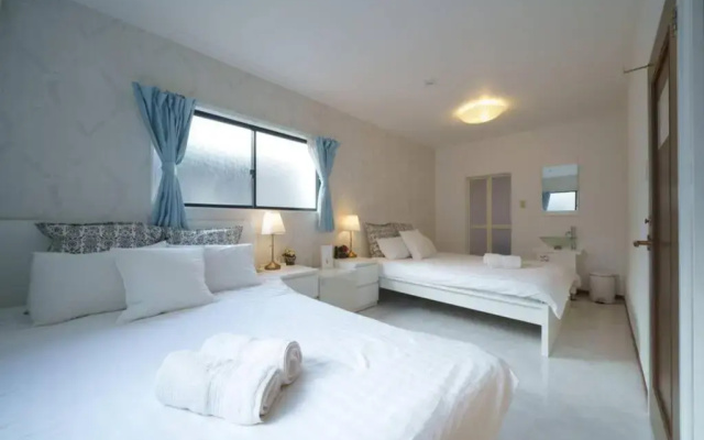 Airstar Hakata House