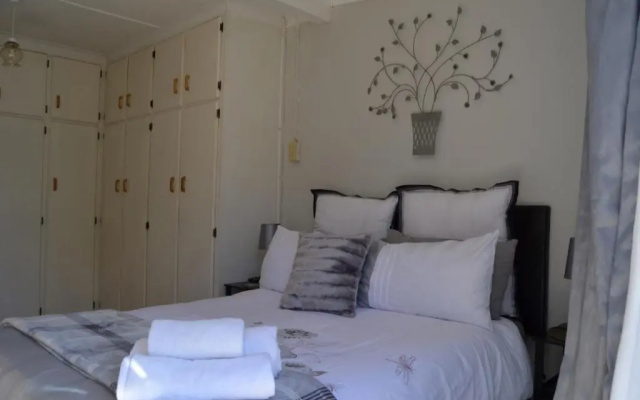 Sondela Bed & Breakfast