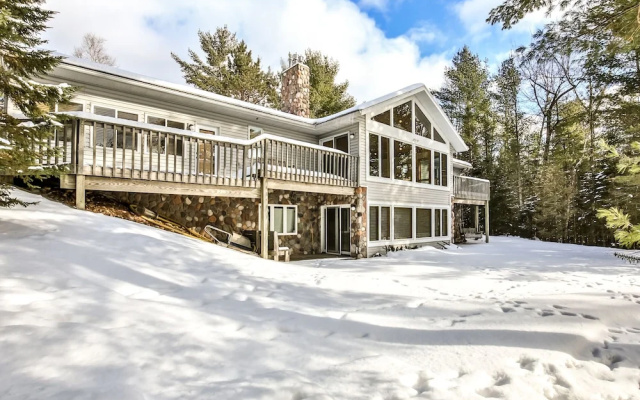 WhiteWoods Cove - 4 Br Home