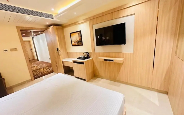 Hotel The Elite