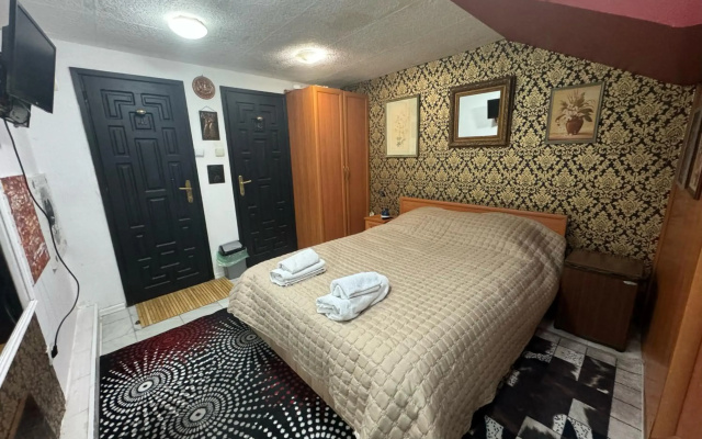 Mini Hotel
