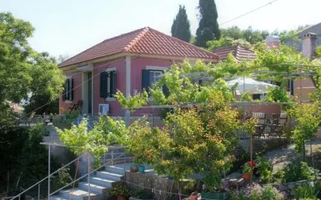 Kulumi House