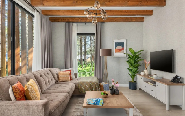 Harmony Green Vi̇llage Resort
