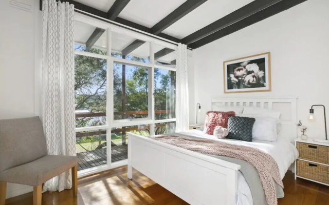 Family Beach House in Rye