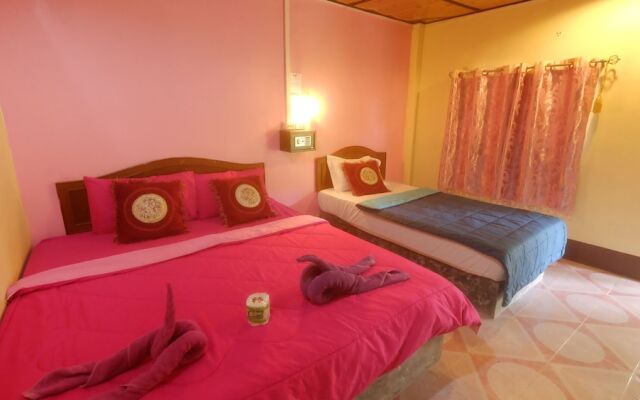 Отель Lanta Sunmoon Bungalos Ланта вид на фасад