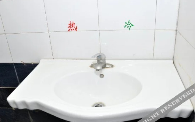 Mansha Hostel
