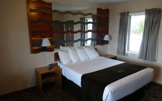 Alpine Lodge & Resort Burkesville