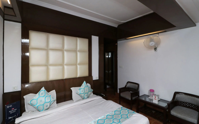 OYO 1467 Hotel Hill Queen