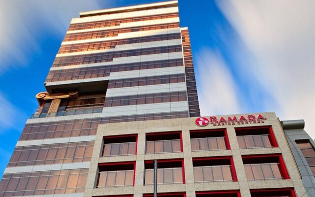 Отель Ramada Manila Central Филиппины, Манила - отзывы, цены и фото номеров - забронировать отель Ramada Manila Central онлайн вид на фасад