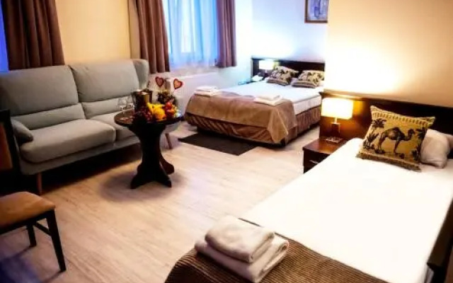 Hotel Feniks