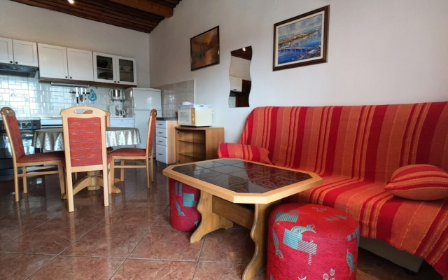 Apartments Ana