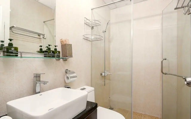 Zoneland Apartment - Monarchy Riverside