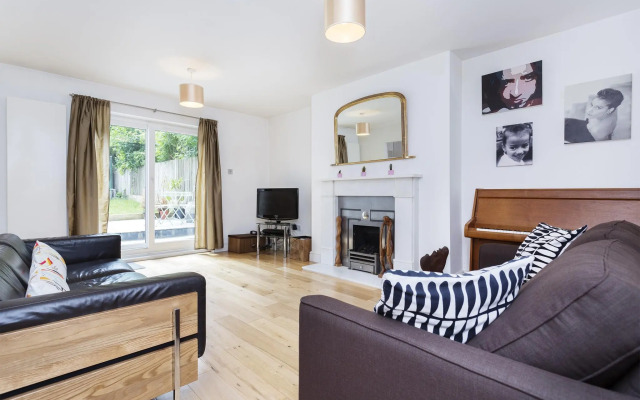 Veeve - Light of Kentish Town