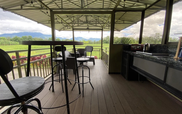 Eco Hotel Pata Palo