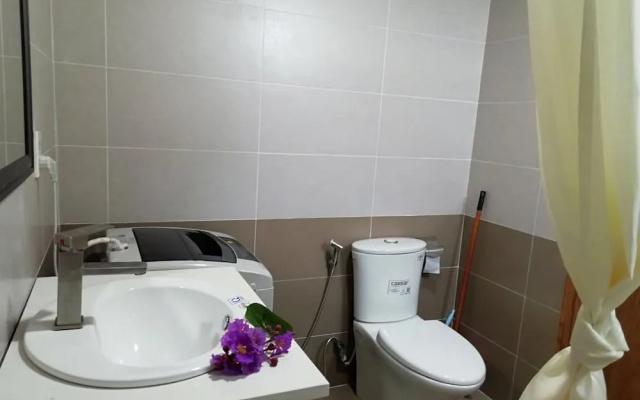 Diamond Apartment