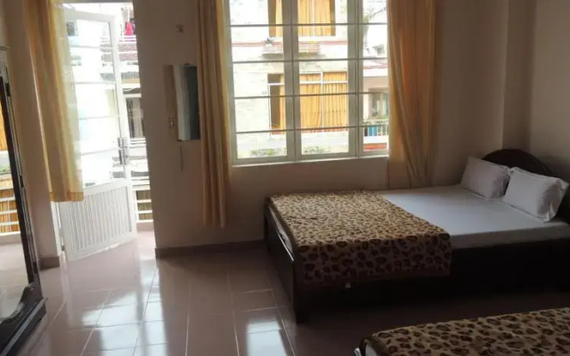 Ngu Huong 2 Hotel