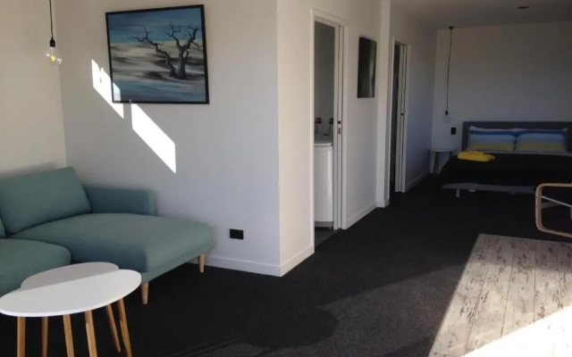 Simply Stunning Studio 1 Apartment - Sleeps two