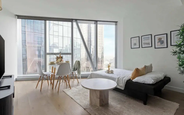 A Lux 2BR Apt Right Opposite Southern Cross