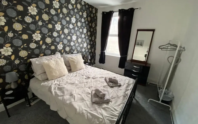 Blackpool Abode - Seaside Cove