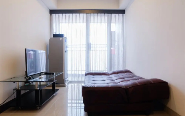1BR Apartment with Sofa Bed at The H Residence