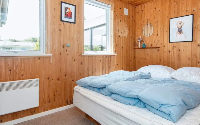 6 Person Holiday Home in Ringkobing