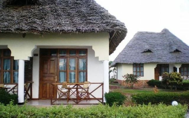 Nungwi Lodge