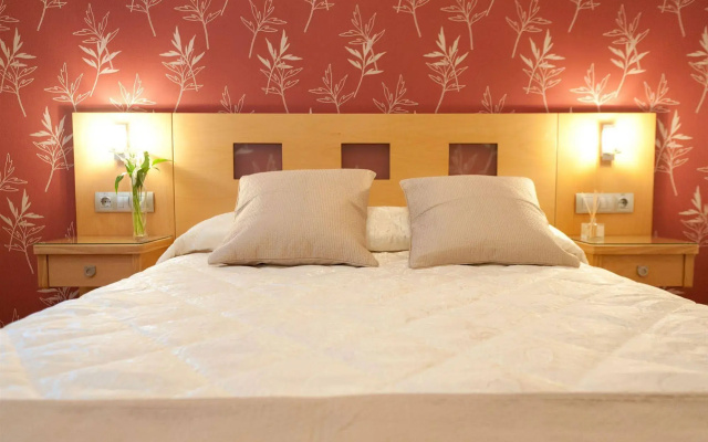 Hostal Abami II
