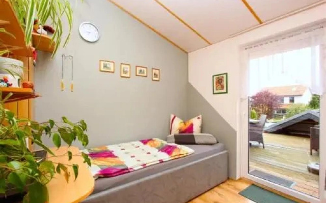 3 private Single Rooms (6147)
