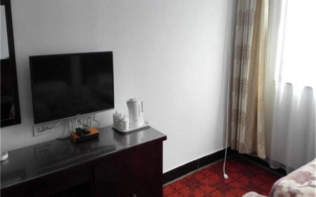 Xinyi Hotel