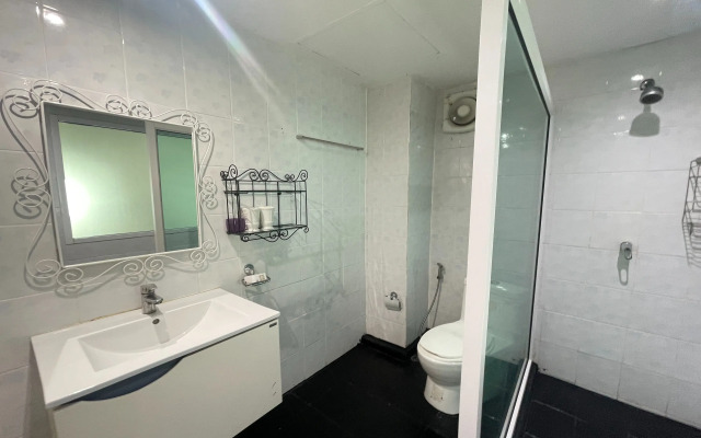 W-9 Hotel