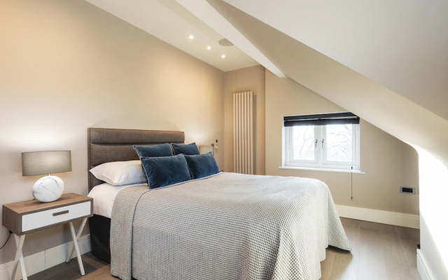 Hampstead Lux Flat-Hosted by Sweetstay
