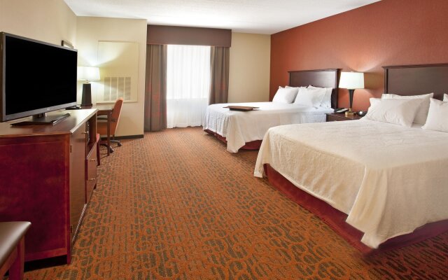 Отель Hampton Inn Ste Minneapolis St Paul Arpt Блумингтон комната для гостей