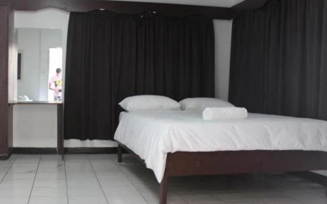 Rock Hotel