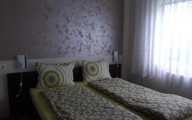 Sakutski Guest House