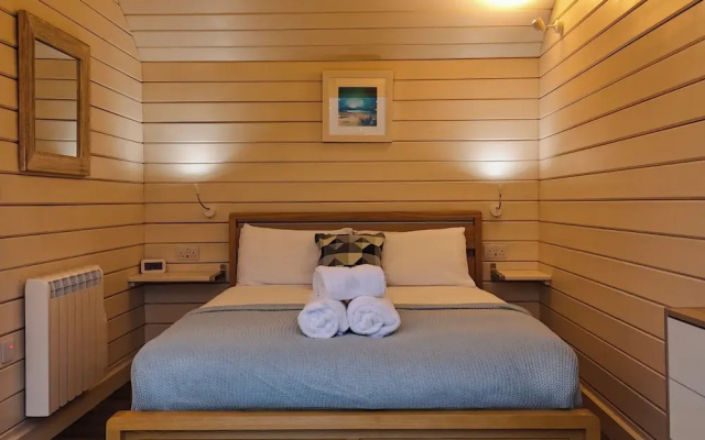 Toradh Cabin