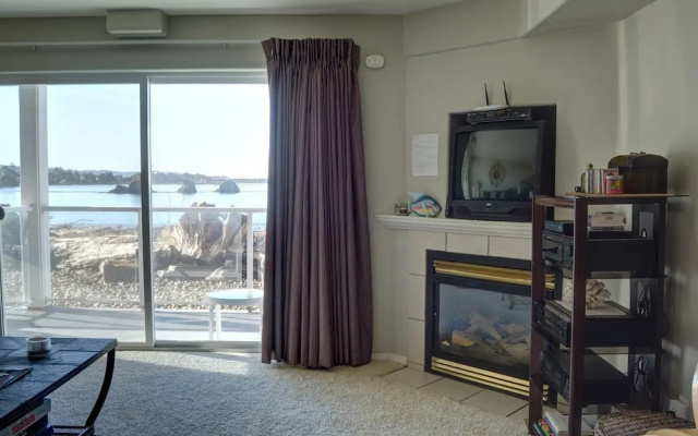 Waters Edge 112 - 1 Br Condo