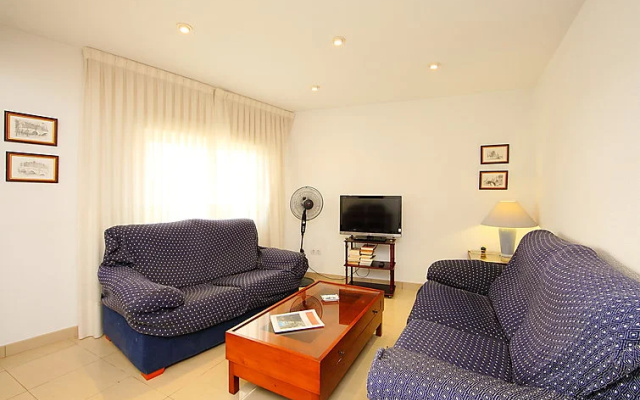 Giner - Two Bedroom