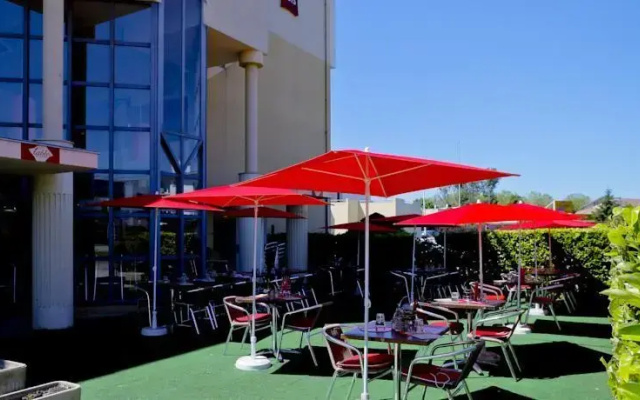 ibis Bron Eurexpo