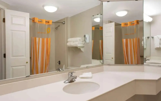 La Quinta Inn & Suites Denver Southwest Lakewood