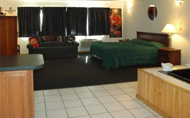 Zellars Village Inn