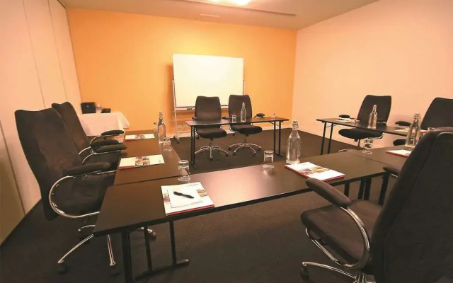 Ramada Encore Dandenong