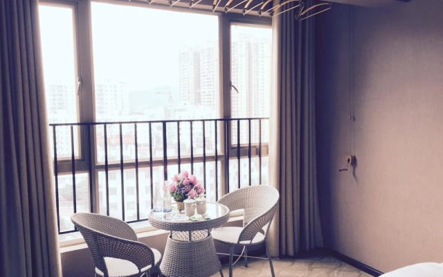 GuiYang Mango Business Hotel