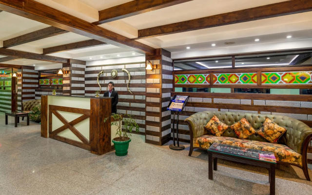 OYO 12270 Hotel Shobla Royale