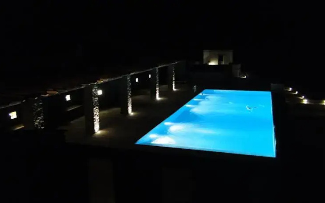 Evitas Villa