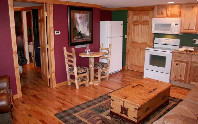 Timber Creek Chalets: 10A