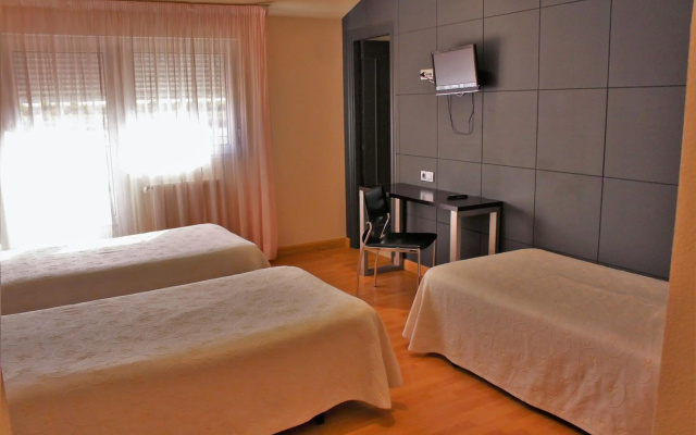 Hotel Area Serrano