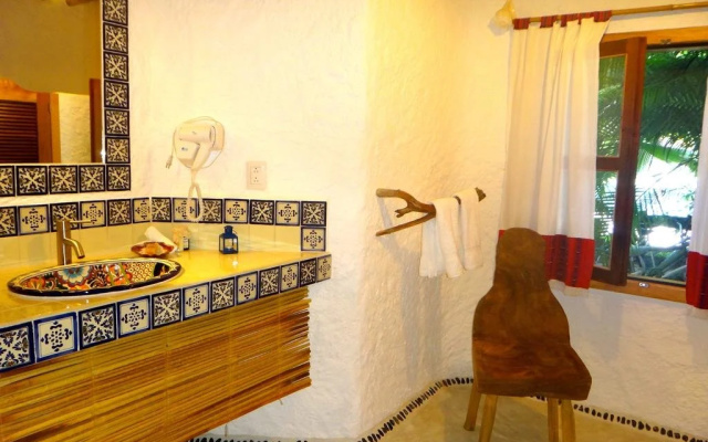 Mawimbi Boutique Hotel